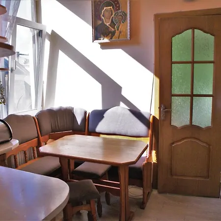 вірменський дворик / Armenian Courtyard *
