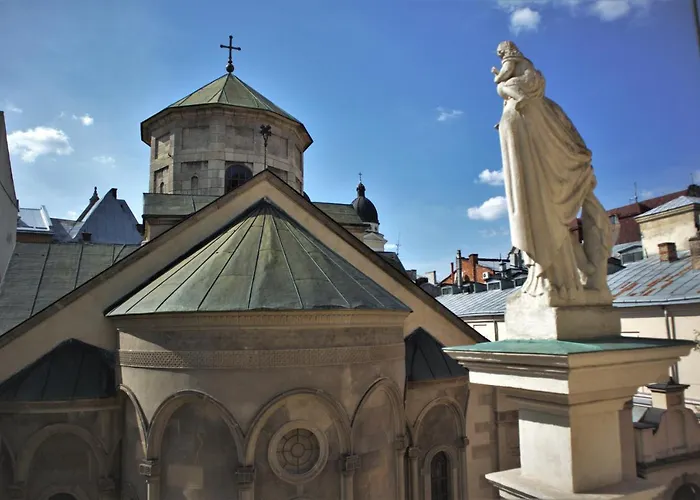 Lägenhet вірменський дворик / Armenian Courtyard *