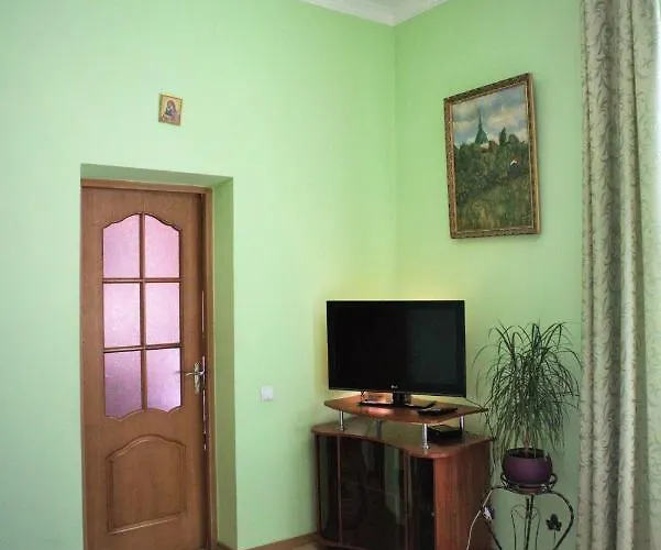 вірменський дворик / Armenian Courtyard Appartement