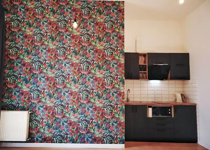 вірменський дворик / Armenian Courtyard