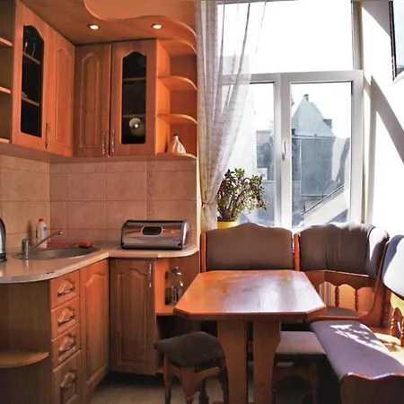 вірменський дворик / Armenian Courtyard Apartment *