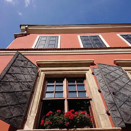Apartment вірменський дворик / Armenian Courtyard