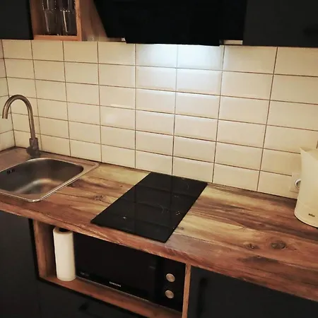 вірменський дворик / Armenian Courtyard Apartment